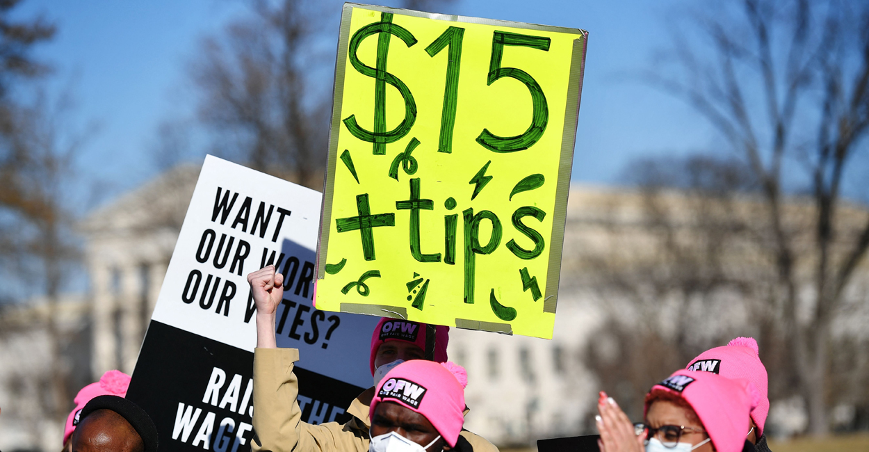 Biden's $15 Minimum Wage for Federal Workers, Contractors Is Futile