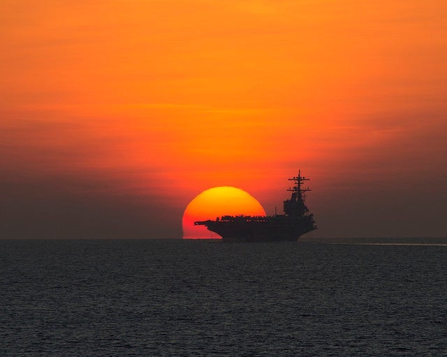 The Best Photos of the USS George H.W. Bush's Homecoming 4 The Best Photos of the USS George H.W. Bush's Homecoming