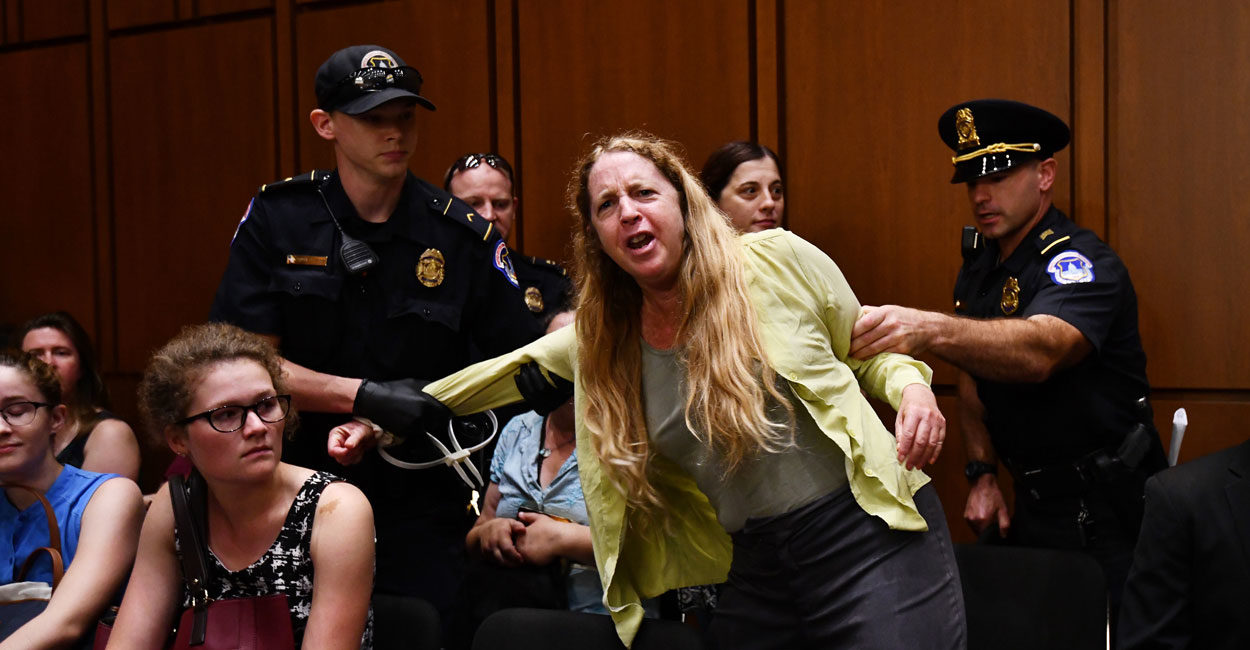 Image result for ANTI KAVANAUGH PROTESTS PHOTOS