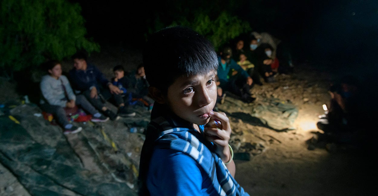 Study Examines Challenges Faced by Migrant Children