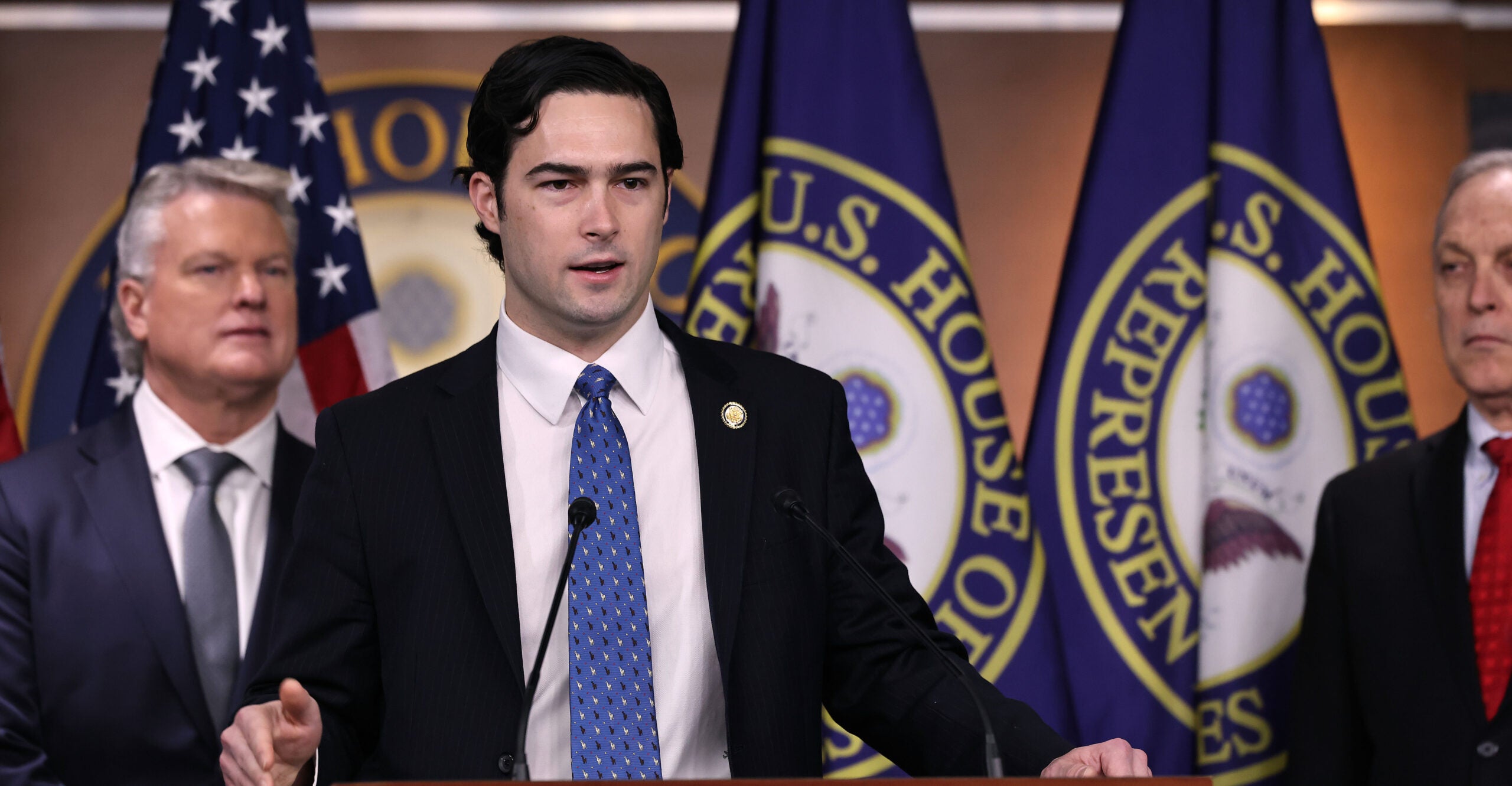 GOP Lawmakers Push to Impeach Obama-Appointed Judge for Trying to Block Deportations