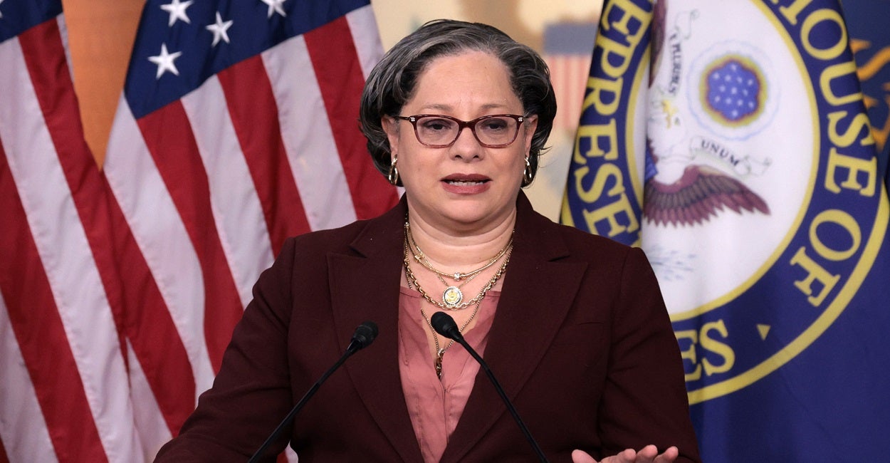 Legislation Introduced to Protect Federal Workers, Despite Mounting Challenges