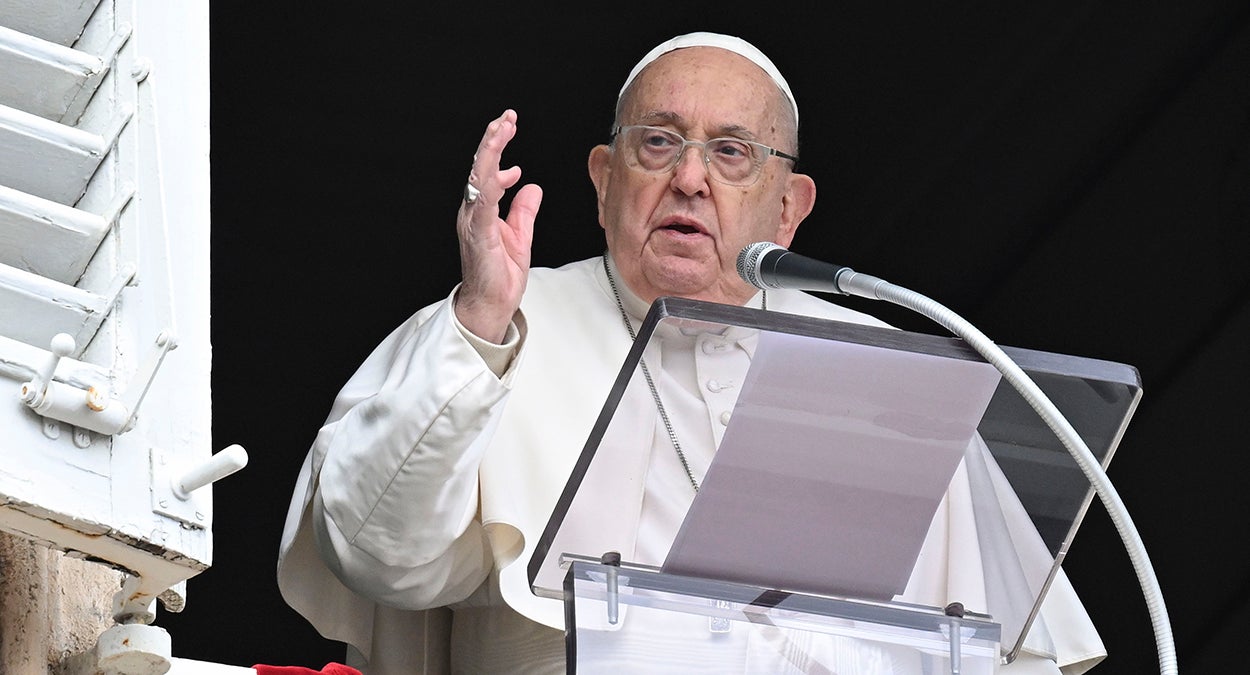 BREAKING: Pope Francis Dies at 88