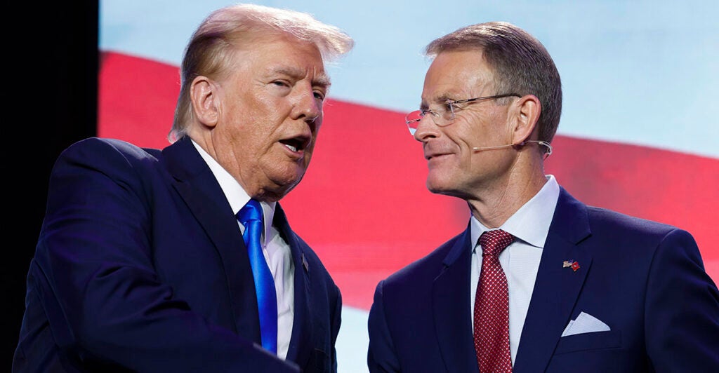 Donald Trump and Tony Perkins in suits