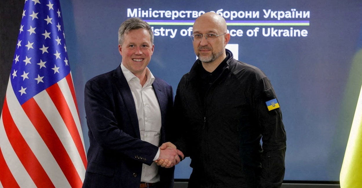 Ukraine Agrees To Enter Negotiations on Us Backed Plan To End War With Russia