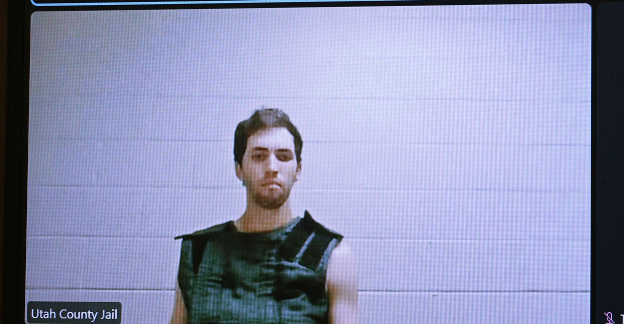 Parenting in a Digital World: A Heartbreaking Image and Its Warning