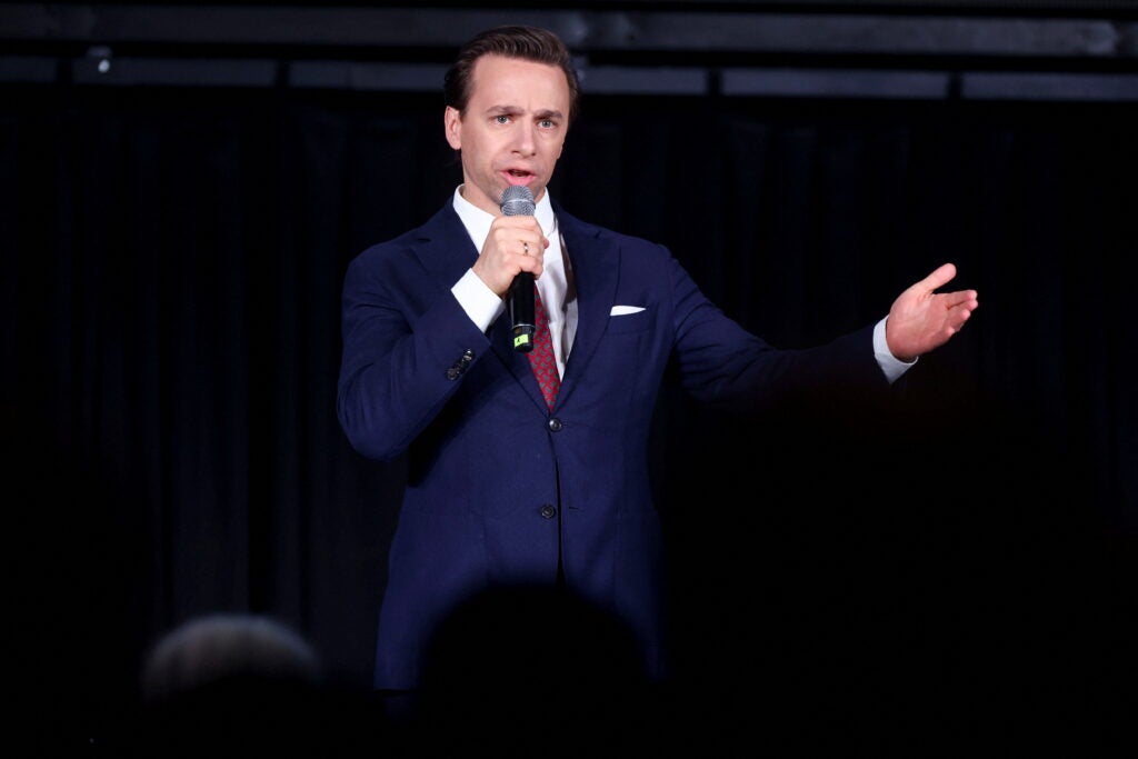 How Long Could the War Between Russia and Ukraine Last? Polish Leader Provides Insight  