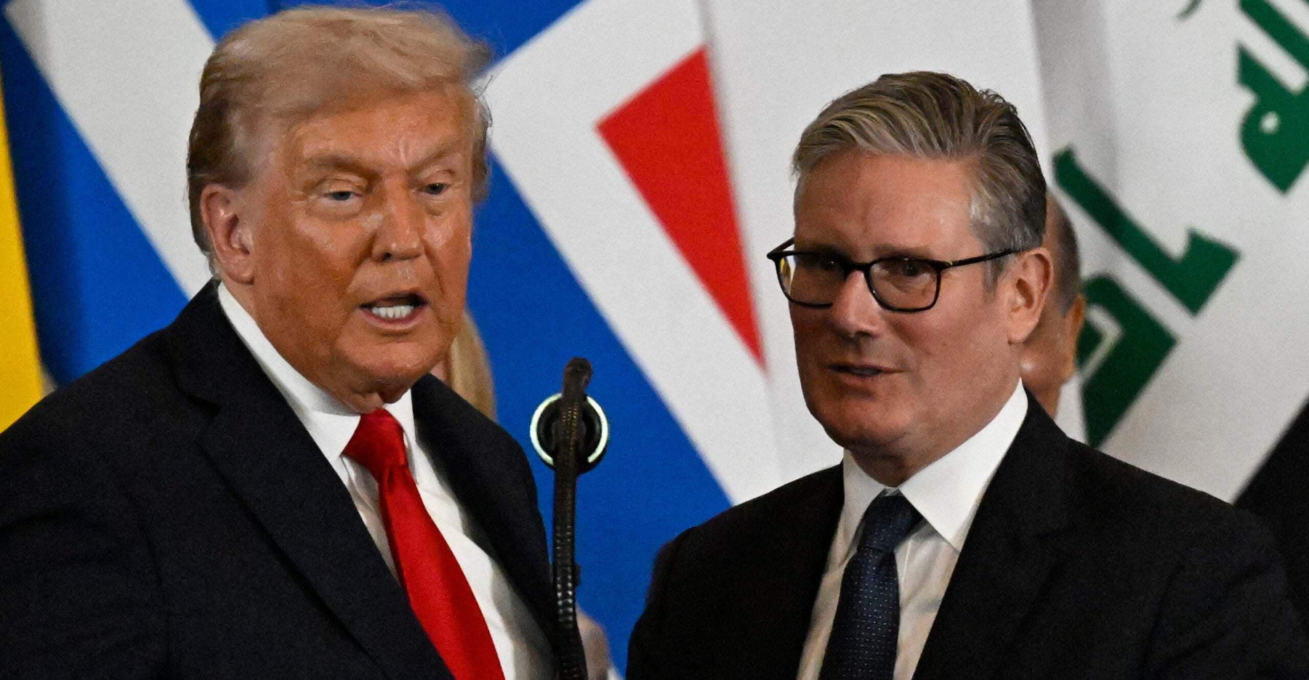 ‘GREAT STUPIDITY’: Trump Blasts UK’s Chagos Islands Deal as Proof US Needs Greenland