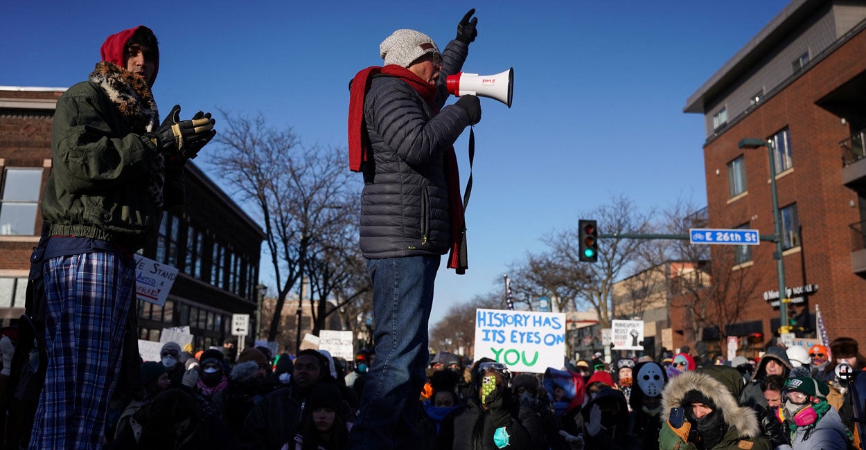 Border Patrol Commander, CNN Host Clash Over Who Was Real Victim in Minneapolis Shooting