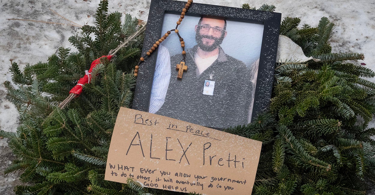 VIDEO: Alex Pretti Attacked Federal Agents’ SUV 2 Weeks Before His Death