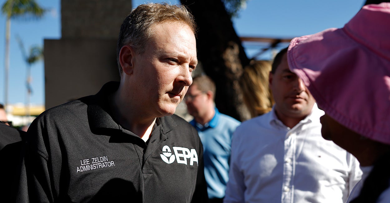 ‘Largest Act of Deregulation’: Trump to Roll Back Obama-Era Greenhouse Gas Rule