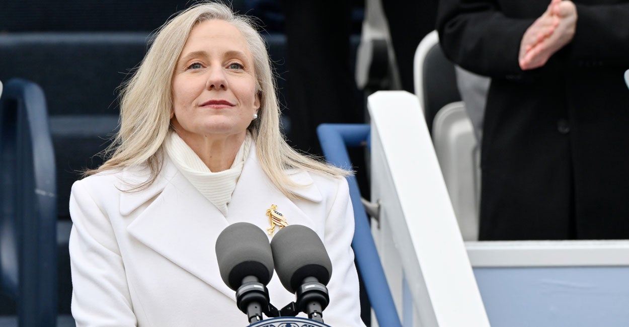 Virginia Court Fight Leaves Congressional Maps in Limbo 