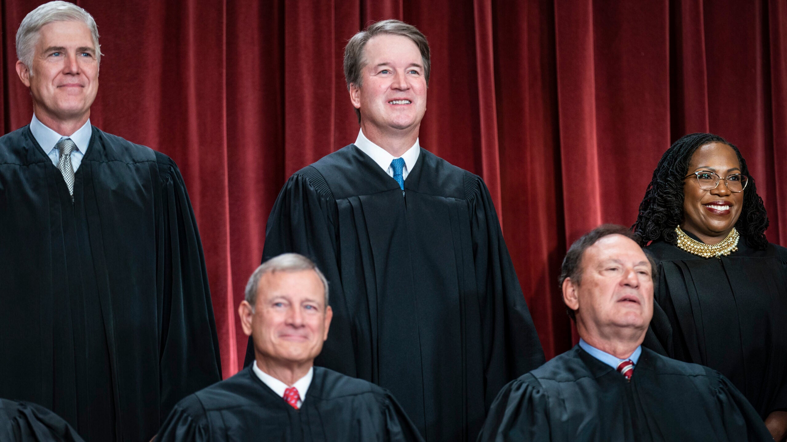 ‘Toothless’ or Unconstitutional? SCOTUS Hears Case on $100M Fines for Verizon, AT&T