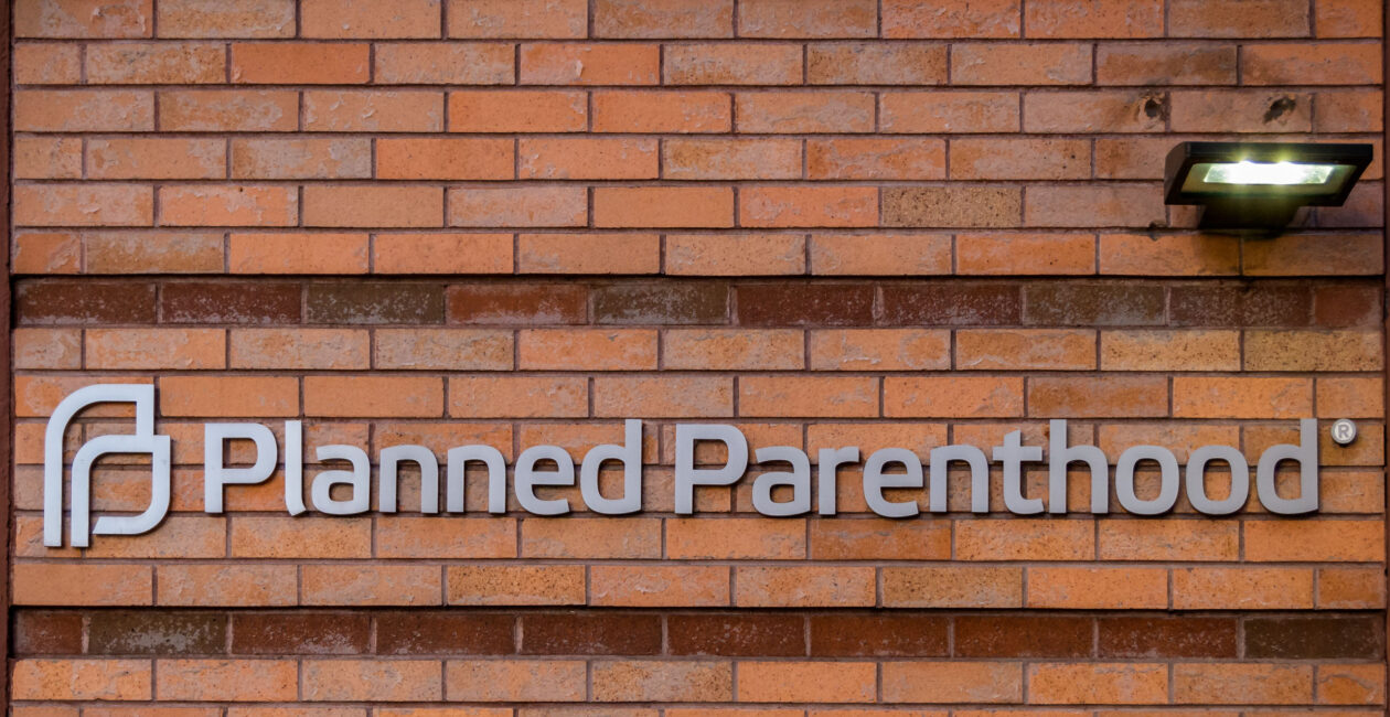 The president's action "means Planned Parenthood and others in the abortion industry will once again participate in the Title X program,” Heritage Foundation researcher Melanie Israel says. (Photo: Erik McGregor/LightRocket/Getty Images)