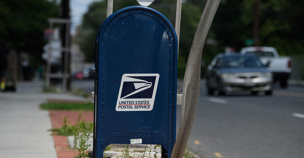 What's Really Going on With US Postal Service