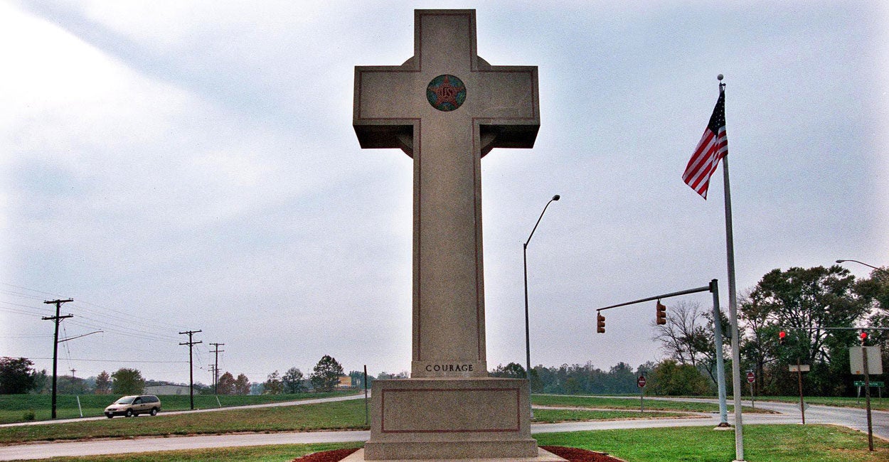Blame Obama News Obama Judges Rule Cross Monument Must Go Democratic